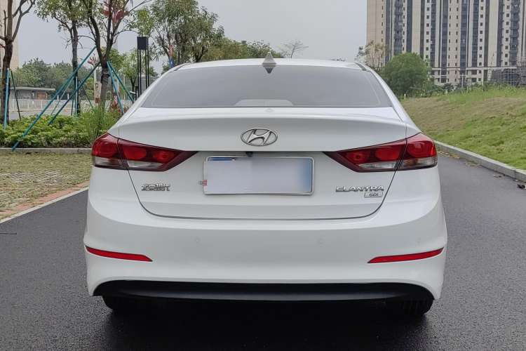 Used Hyundai Elantra 2016 1.6L Automatic ZhiXuan – Elite Version
