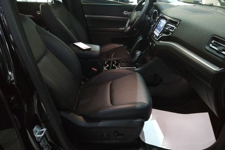 Used  Grand Commander 2020 2.0T Two-Wheel Drive Elite Version
