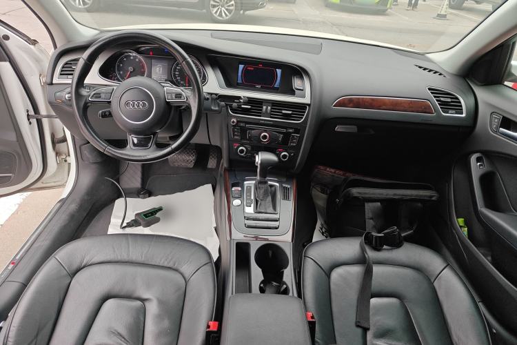 Used Audi A4L 2016 35 TFSI Collection Edition S line Comfort Model
