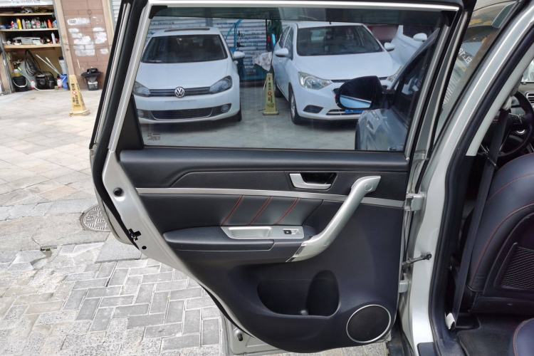 Used Haval H6 2015 Sport Edition 1.5T Automatic Two-Wheel Drive Luxury Model
