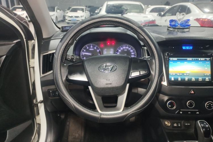 Used Hyundai ix25 2015 1.6L Automatic Two-Wheel Drive Smart GLS Trim