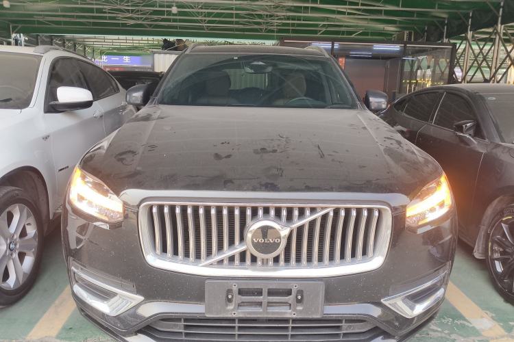 Used Volvo XC90 2023 B5 SmartDrive Luxury Edition 5 Seats