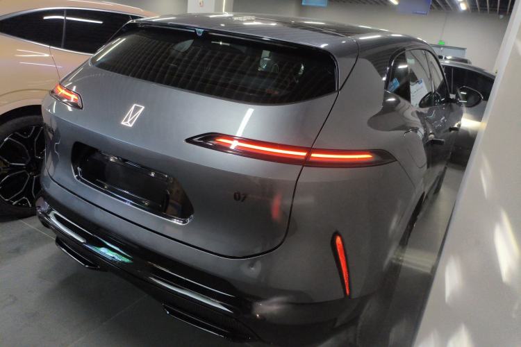 Used  07 2024 Max Extended-Range Edition
