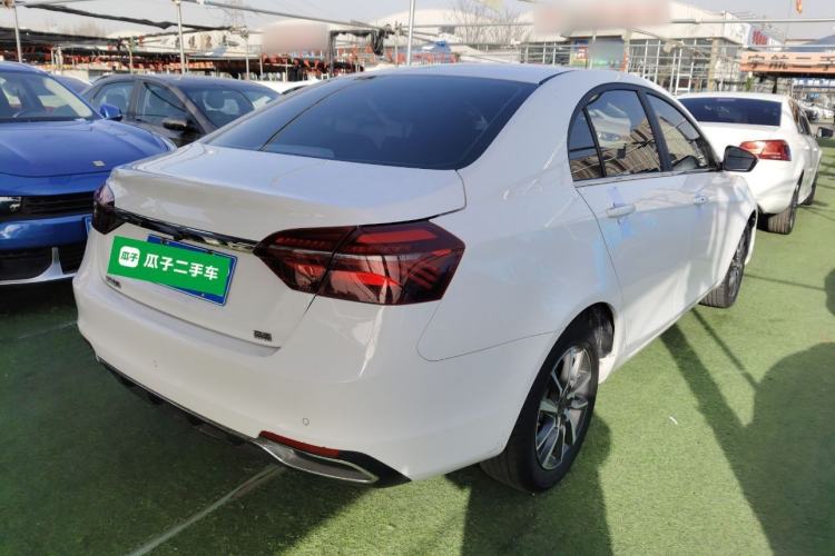 Used Geely Auto Emgrand 2019 Leading Edition 1.5L CVT Upward-Connected Model China VI Standard

