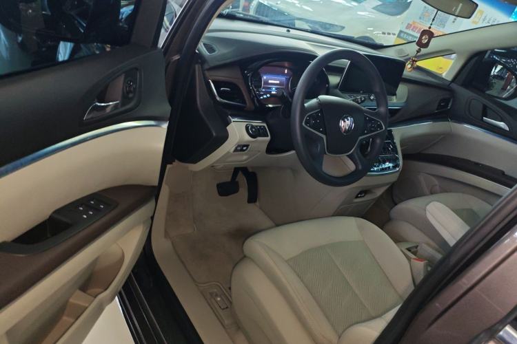 Used Buick GL8 2023 Land Executive Class Smart Enjoyment Model
