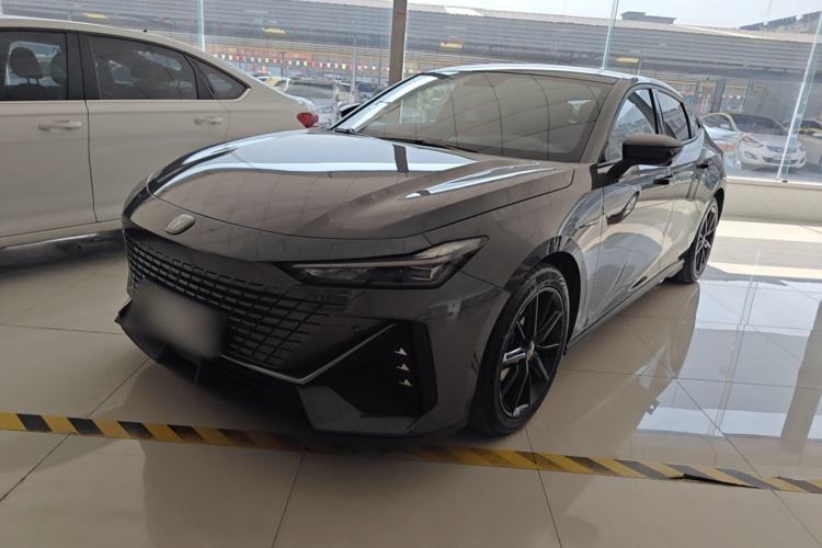 Used Changan UNI-V 2022 1.5T Prestige Version
