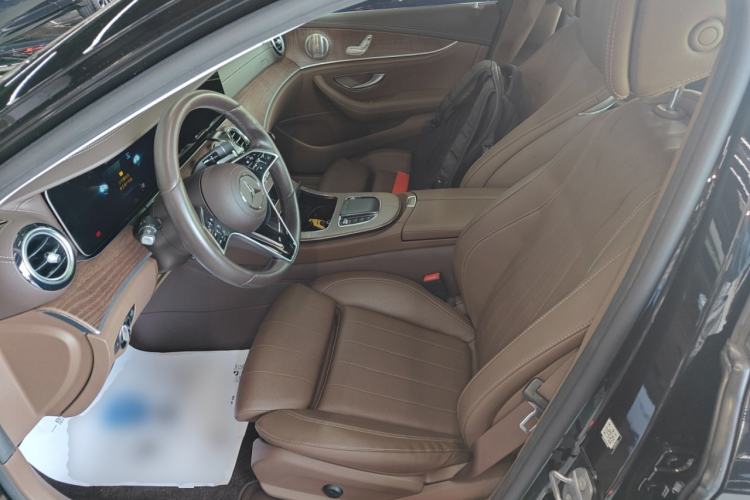 Used Mercedes-Benz E-Class 2023 Facelift E 260 L
