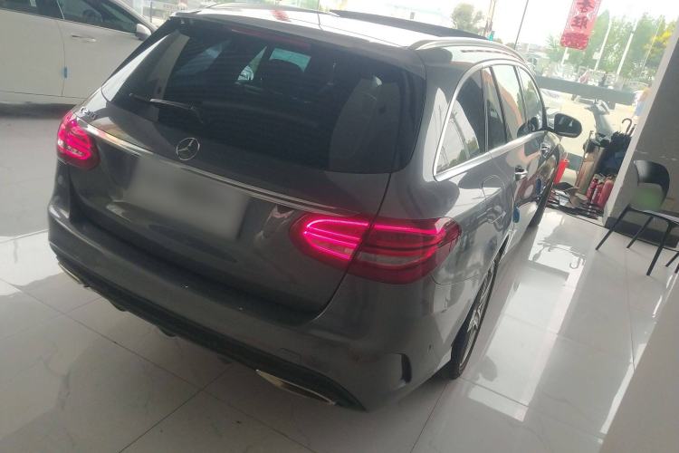 Used Mercedes-Benz C-Class 2017 C 200 station wagon
