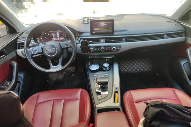 Used Audi A4L 2019 40 TFSI Ambition China VI
