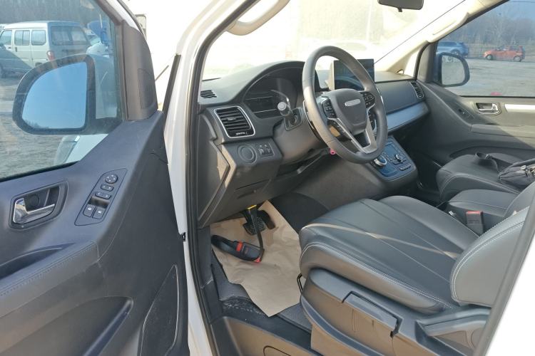 Used SAIC MAXUS G20 2023 Facelifted ES 2.0T Gasoline Automatic Value Edition