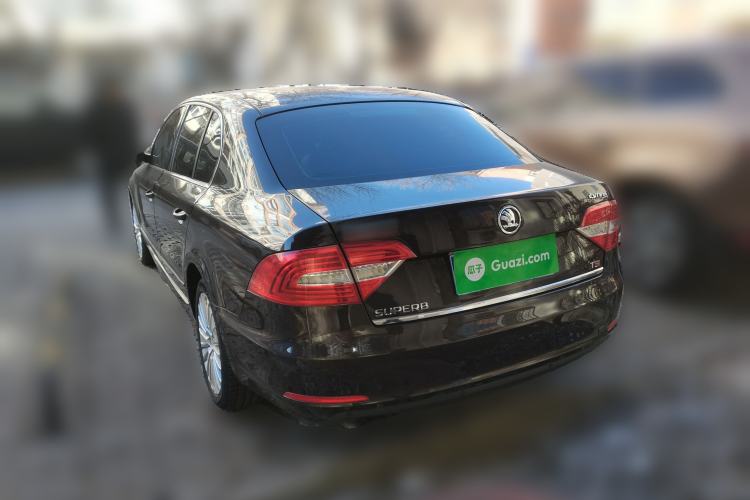 Used Skoda Superb 2013 1.8TSI Automatic Yashi Edition
