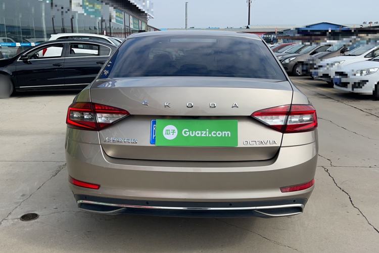 Used Skoda Octavia 2019 1.5L Automatic Smart Drive Luxury Edition China VI Standard