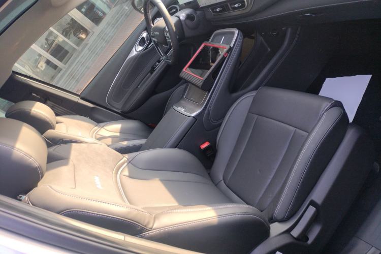 Used AION V 2024 Plus 70 Star Edition Lithium Iron Phosphate
