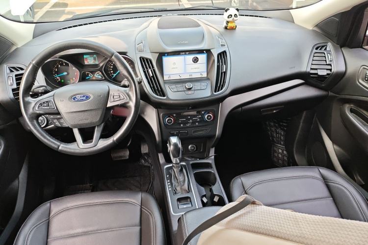 Used Ford Kuga 2019 EcoBoost 180 Two-Wheel-Drive Platinum Edition China VI Standard
