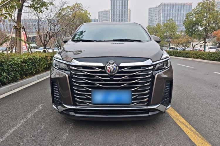 Used Buick GL8 2023 Land Executive Class Comfort Model