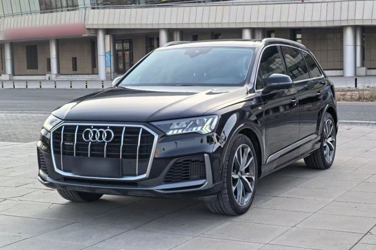 Used Audi Q7 2020 55 TFSI quattro S line sports model