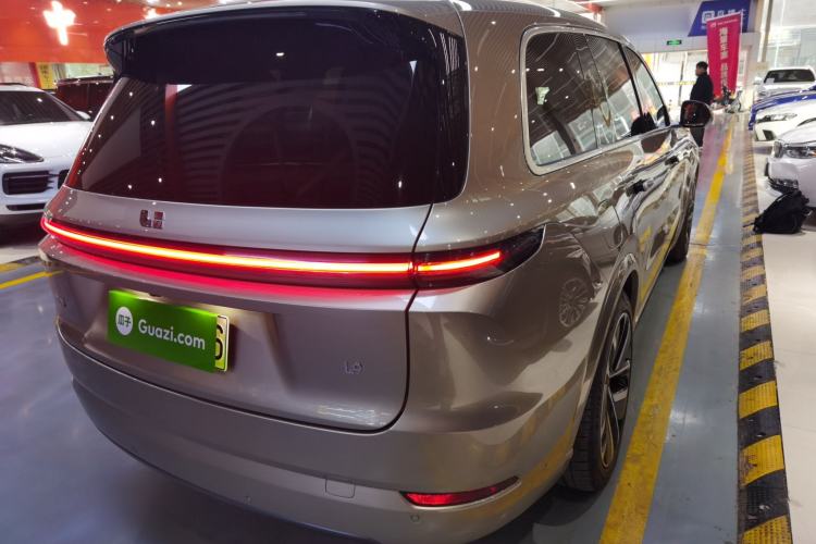 Used Li Auto L9 2022 Max model