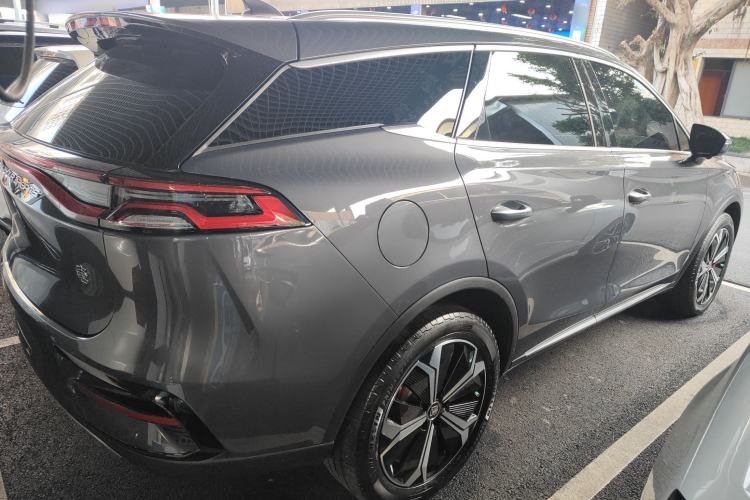 Used BYD Tang New Energy 2022 EV 730KM Luxury Model