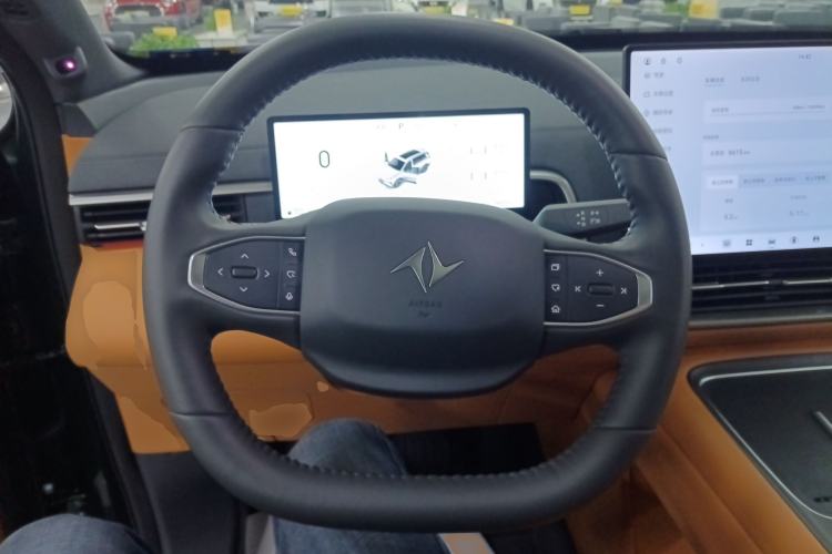 Used  eπ008 2026 Model Six-Seat Range-Extended Family Edition