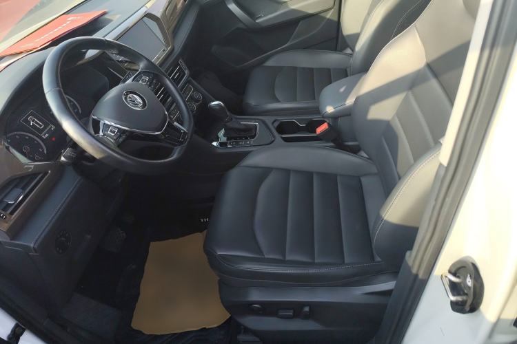 Used Volkswagen Tharu 2019 330TSI Four-Wheel Drive Luxury Edition China VI Standard
