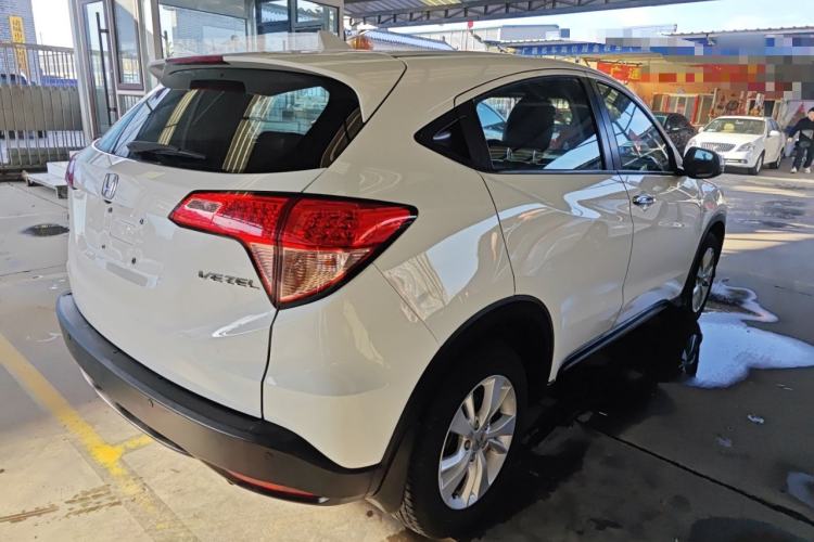 Used Honda Vezel 2015 1.5L CVT two-wheel drive Comfort trim

