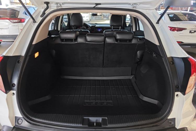 Used Honda Vezel 2015 1.5L CVT two-wheel drive Comfort trim
