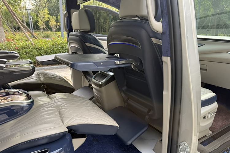 Used Buick GL8 2021 ES Landtrek 653T Comfort Edition