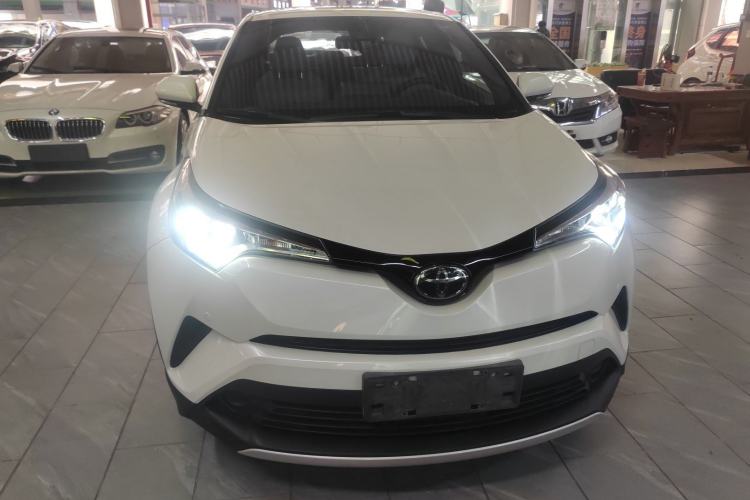 Used Toyota IZOA 2020 2.0L Yi Xiang CARE

