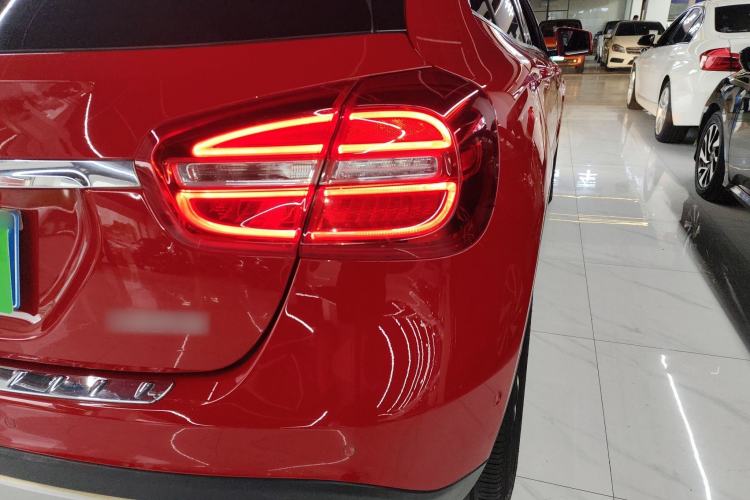 Used Mercedes-Benz GLA 2016 GLA 200 Fashion Model