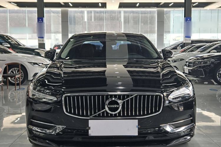 Used Volvo S90 2020 T5 Zhiyi Luxury Edition

