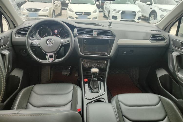 Used Volkswagen Tiguan L 2019 330TSI Automatic Two-Wheel Drive Panoramic Comfort Edition China VI Standard