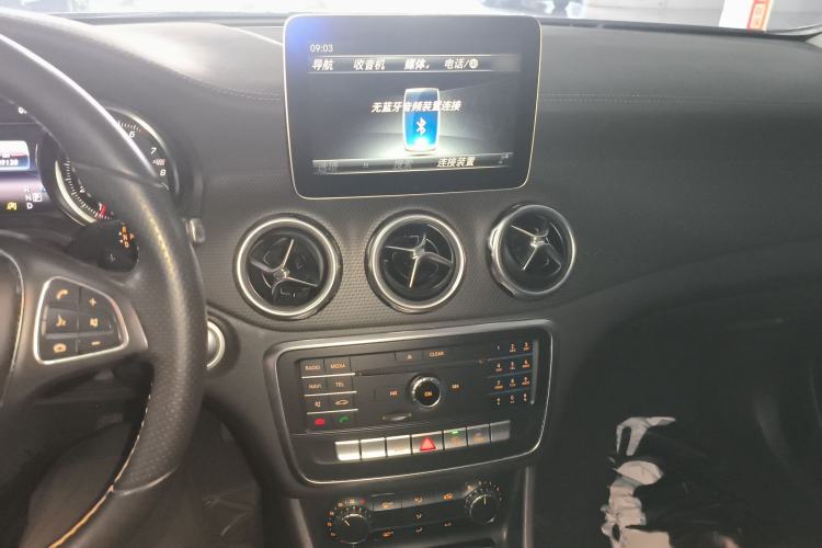 Used Mercedes-Benz GLA 2017 GLA 200 Fashion Model