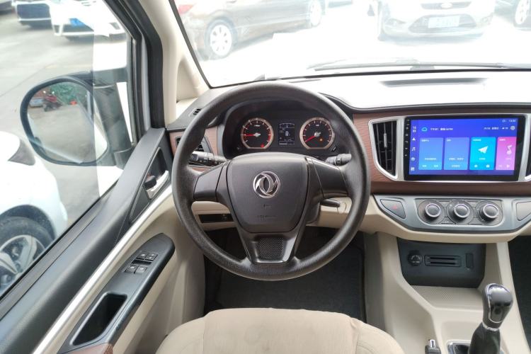 Used FORTHING Lingzhi 2019 Facelifted M5L 1.6L 7-Seater Base Model China VI Standard