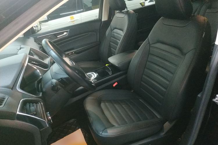 Used Ford Edge 2018 EcoBoost 245 Two-Wheel-Drive Titanium 7-Seater China V Standard
