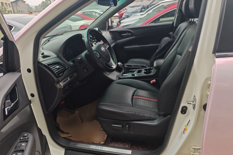 Used BYD S7 2015 2.0T Automatic Flagship Edition
