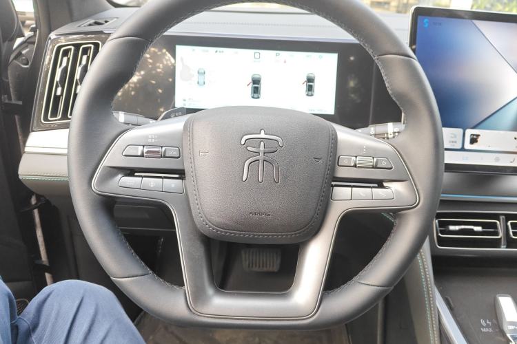 Used BYD Song L DM-i 2025 Intelligent Driving Version 160 km Beyond-Range Type
