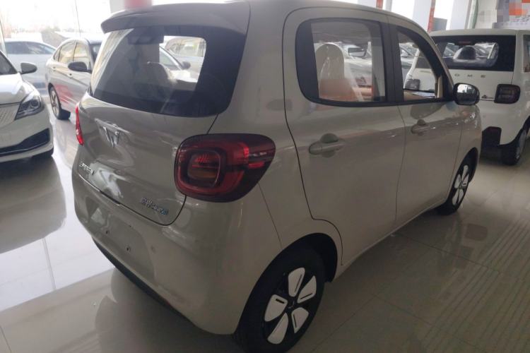 Used Wuling Hongguang MINIEV 2025 Four-Door Version Advanced Edition
