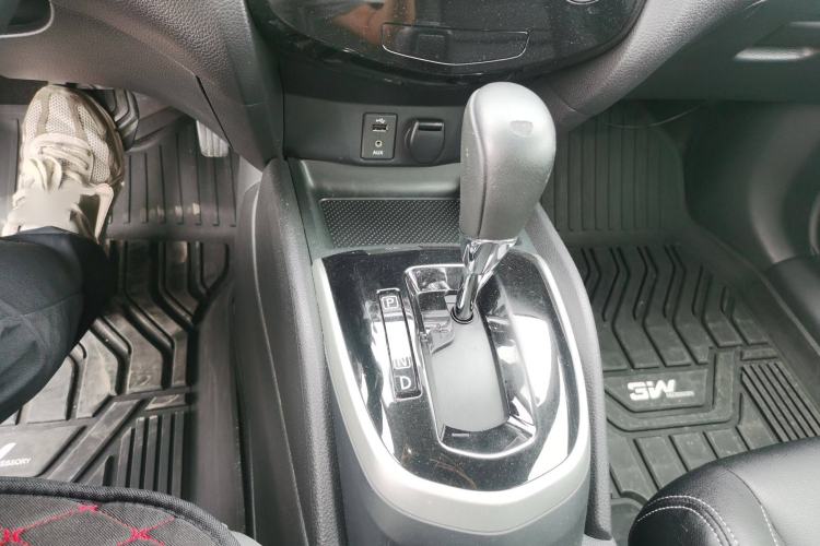 Used Nissan Qashqai 2016 2.0L CVT Luxury Edition
