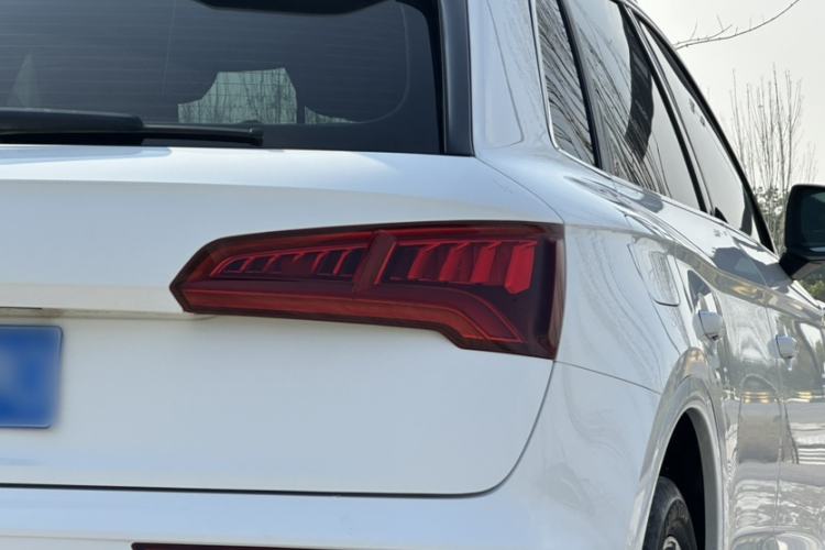 Used Audi Q5L 2020 Updated 40 TFSI Prestige Fashion Edition
