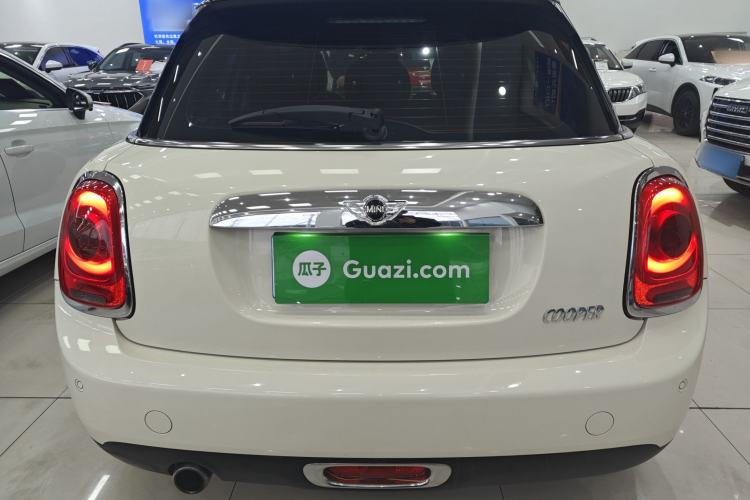 Used  MINI 2015 1.5T COOPER Excitement Five-Door Edition