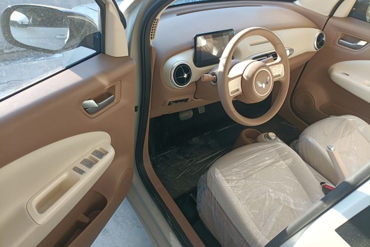 Used Wuling Hongguang MINIEV 2025 Four-Door Version Advanced Edition
