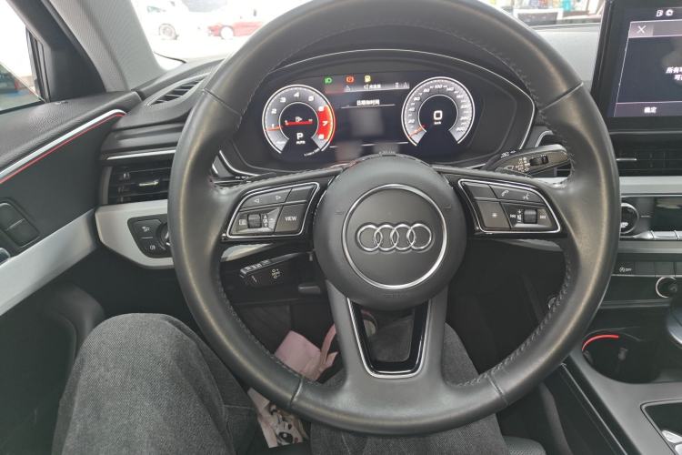 Used Audi A4L 2020 40 TFSI Luxury Dynamic Model
