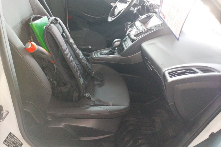 Used Ford Focus 2015 Hatchback 1.6L Automatic Comfort Model
