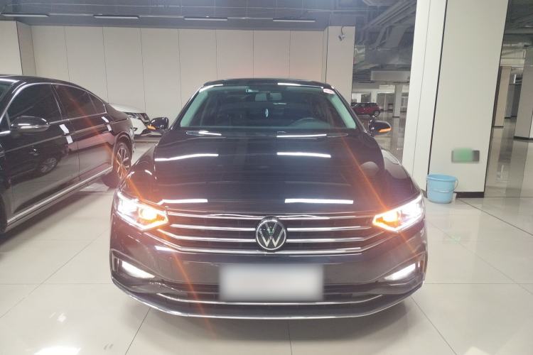 Used Volkswagen Magotan 2020 280TSI DSG Comfort Edition
