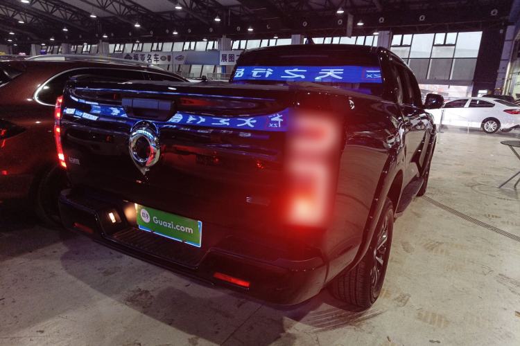 Used Great Wall Poer 2024 2.4T Passenger Version Automatic Diesel 4x4 Comfort Trim
