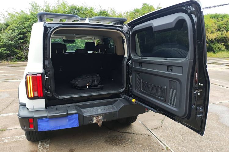 Used Tank 300 2021 City Edition 2.0T—Truly Stylish
