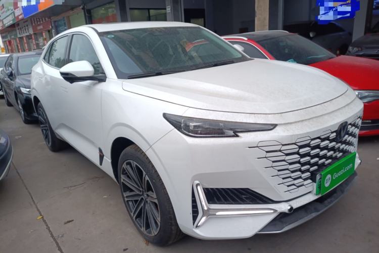 Used Changan UNI-K iDD 2024 ZhiDian iDD 1.5T 135km Smart Leading Model
