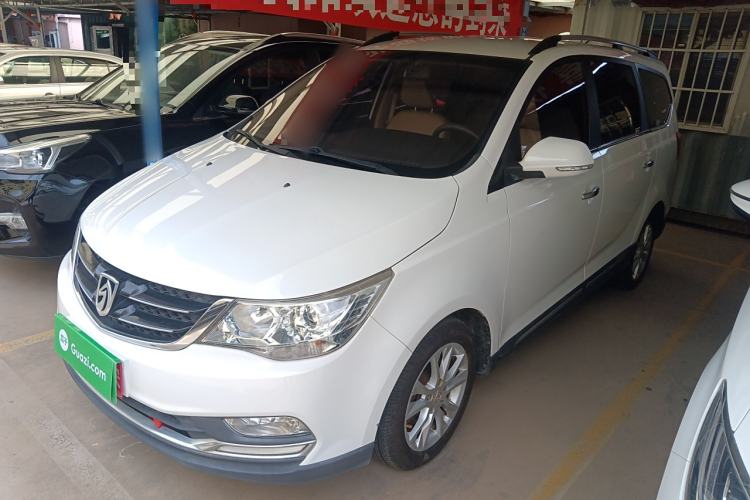 Used Baojun 730 2016 1.5L Manual Comfort Version 7 Seats China V Emission Standard