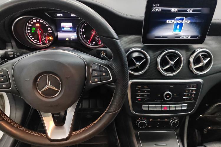 Used Mercedes-Benz GLA 2018 GLA 200 Fashion Model