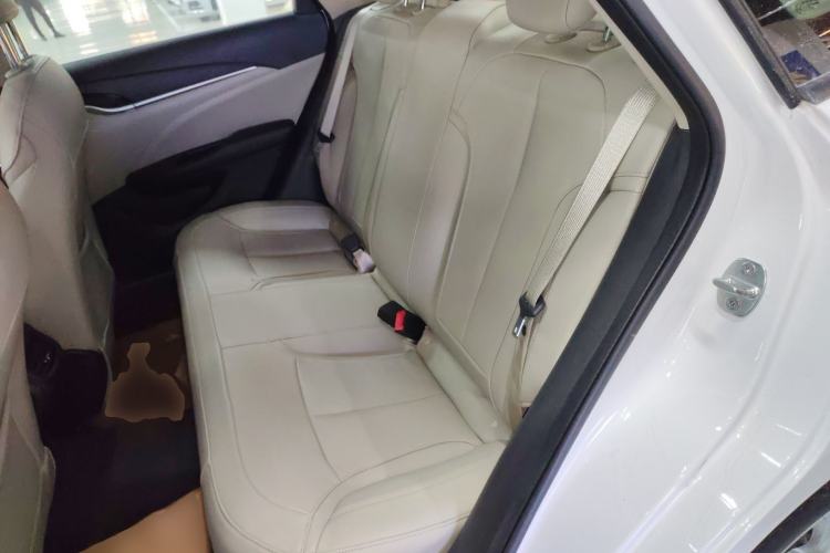 Used Buick GT 2018 15T Dual-Clutch Elite Model China V Standard
